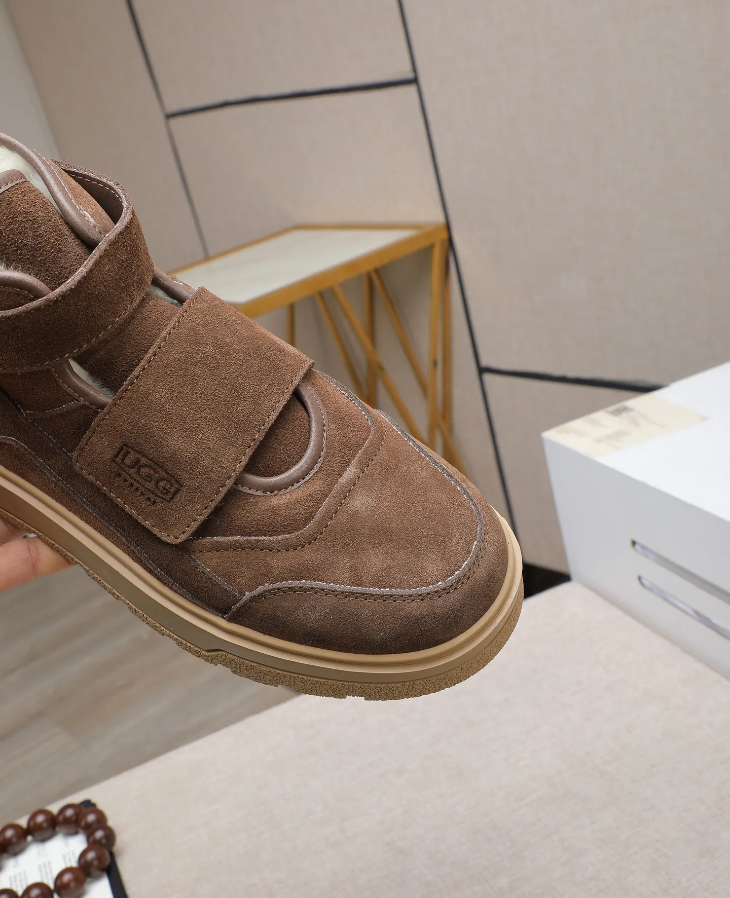 Men's shoes 💰600 IUGGI new retro presbyopia men's shoes, casual and versatile, full of high-end sense, fashionable, luxury and personalized style, joint style, retro presbyopia factor, full of handsome style, first layer suede cowhide, wool lining, rubber outsole, light and non-slip size: 39-44